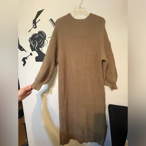 Beige sweater dress size 16 - Picture 8 of 10